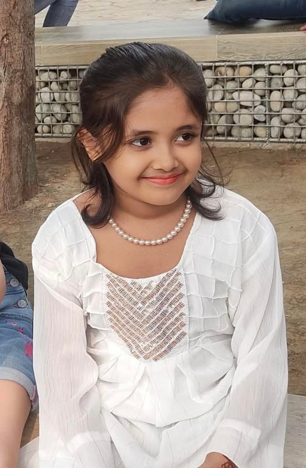 সড়ক দুর্ঘটনায়  একটি শিশু সহ,তার মা,এর অকাল মৃত্যু।  জীবন মৃত্যুর সন্ধিক্ষণে থাকা বাবা ভাই এর পরিপ্রক্ষিতে শিশুটির চাচার কৈফিয়ত,   প্রধানমন্ত্রী আমি আপনার বিচার চাই!!