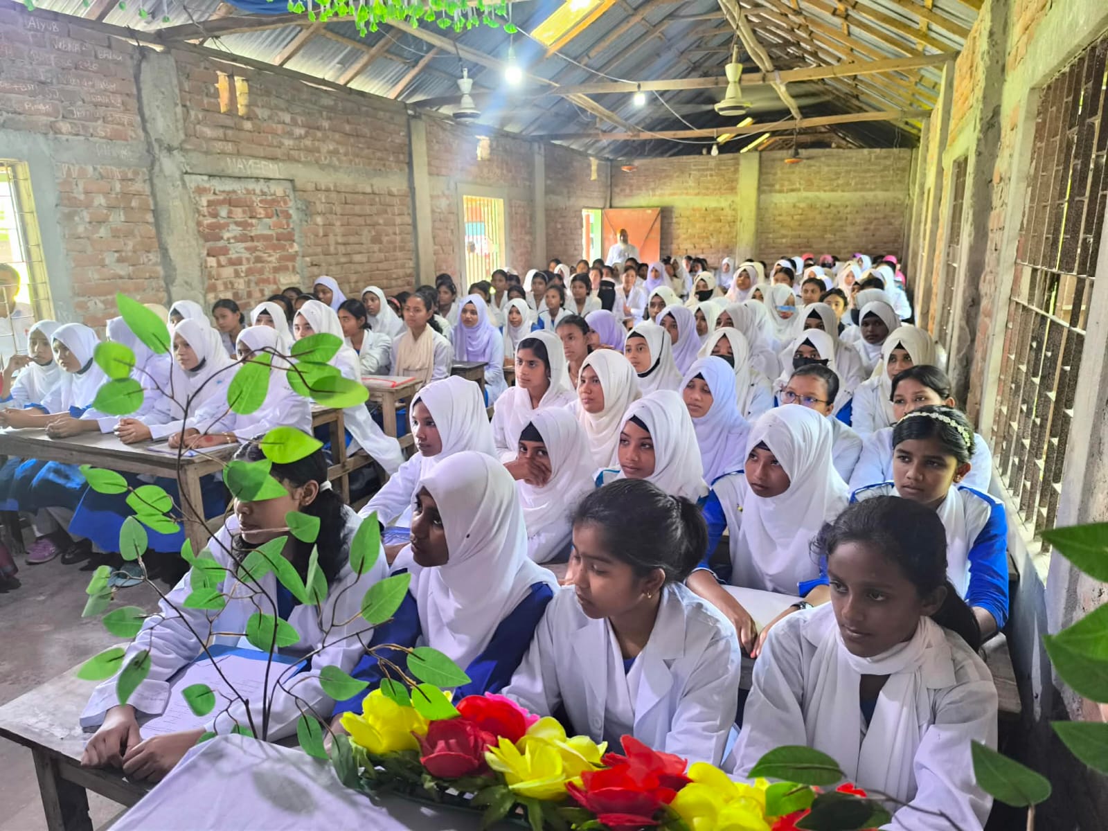 উচ্চশিক্ষালয়ের পরিবেশ ও নৈতিক মানদণ্ড: কর্তৃপক্ষের দায়িত্বশীলতা যেখানে জরুরি।