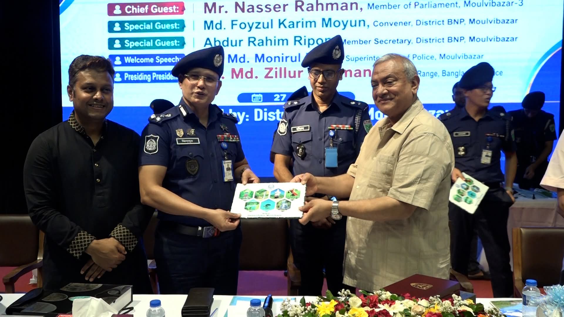 মৌলভীবাজারে আইন-শৃঙ্খলা ও মাদক নিয়ন্ত্রণে জেলা পুলিশের মতবিনিময় সভা অনুষ্ঠিত।