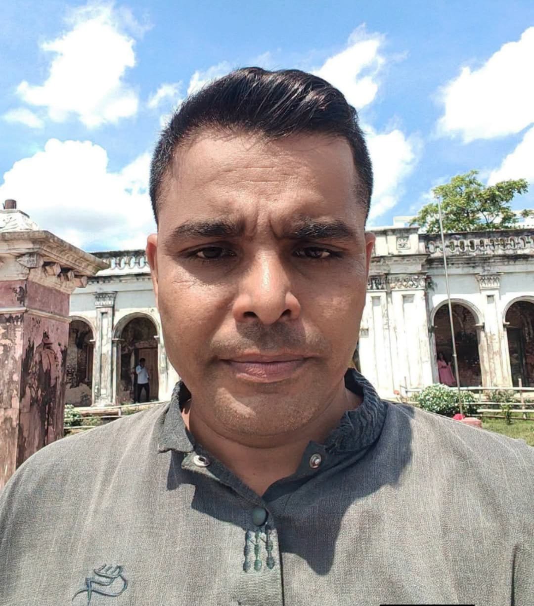 নাসিরনগরে সাবেক এনসিপি নেতা আসাদুজ্জামান খোকনের উপর হামলার অভিযোগ।
