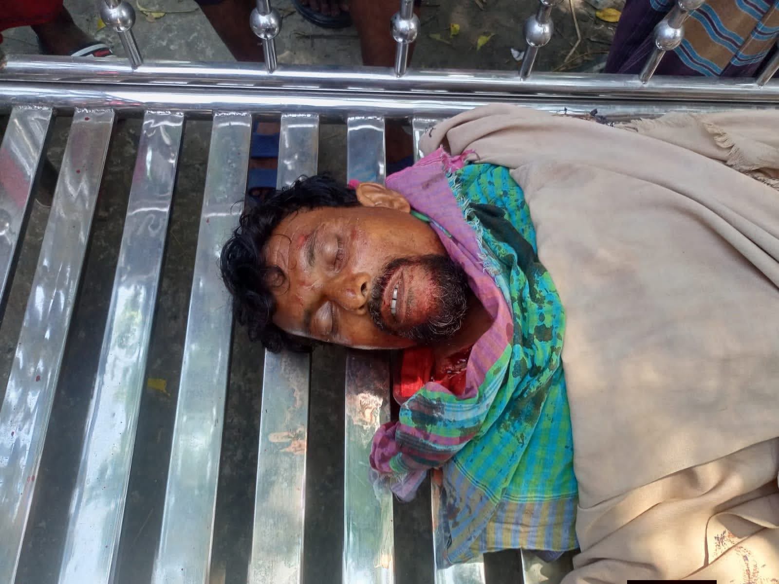 ভাঙ্গুড়ায় ( পাবনা)অটো বোরাকের চাপায় এক পথচারীর করুন  মৃত্যু!