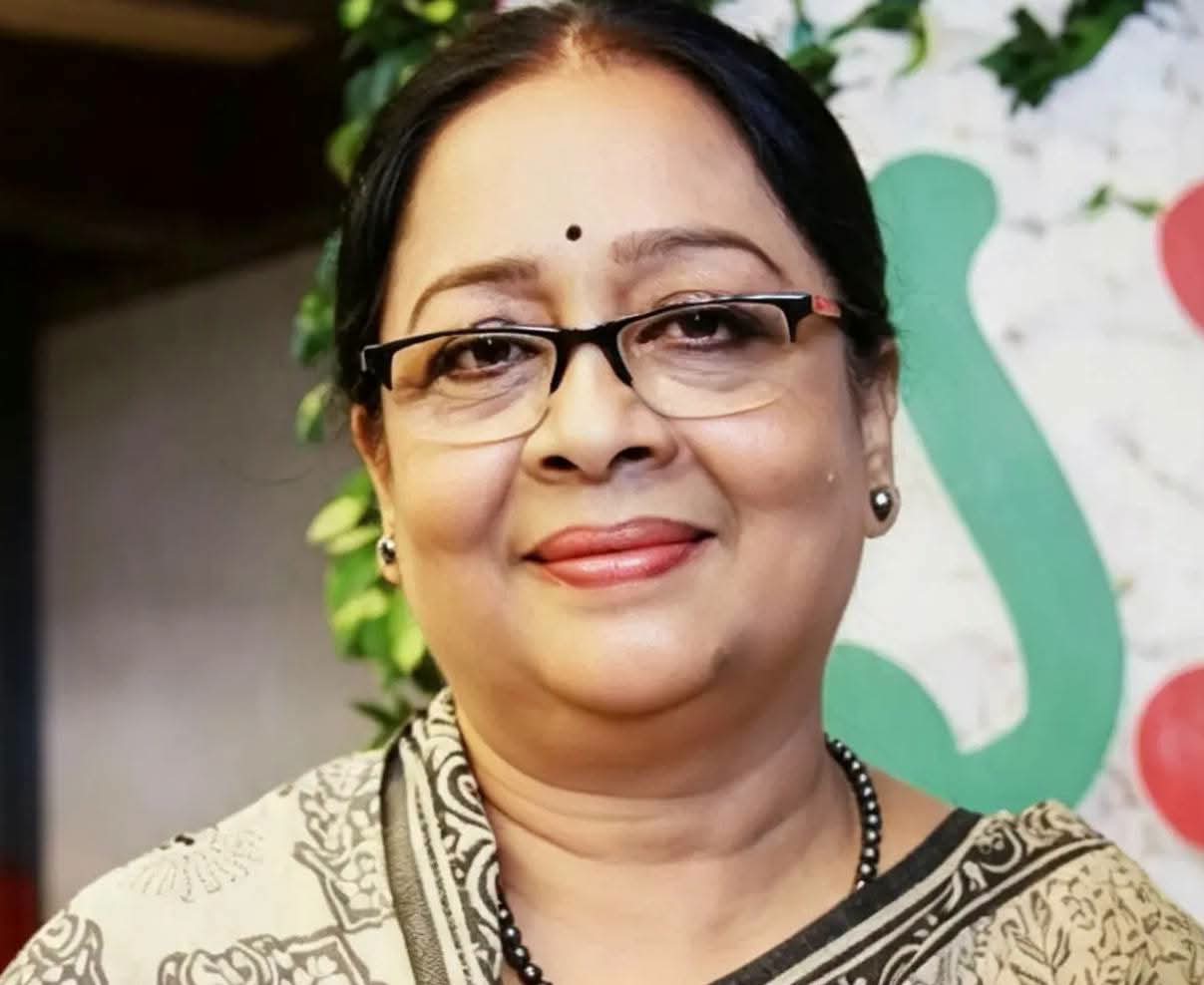 অভিনেত্রী শর্মিলী আহমেদ এবং সিনেমা জগত!