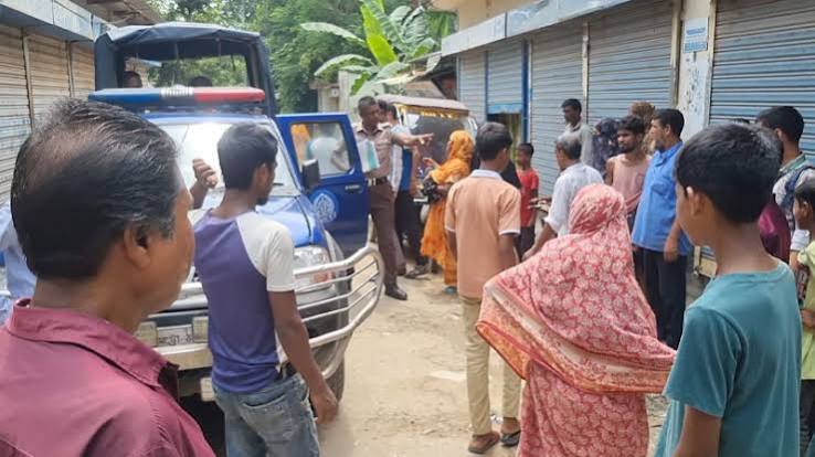 নরসিংদীতে ছেলের ছুরিকাঘাতে বাবা নিহত, আহত মা ও ভাই!