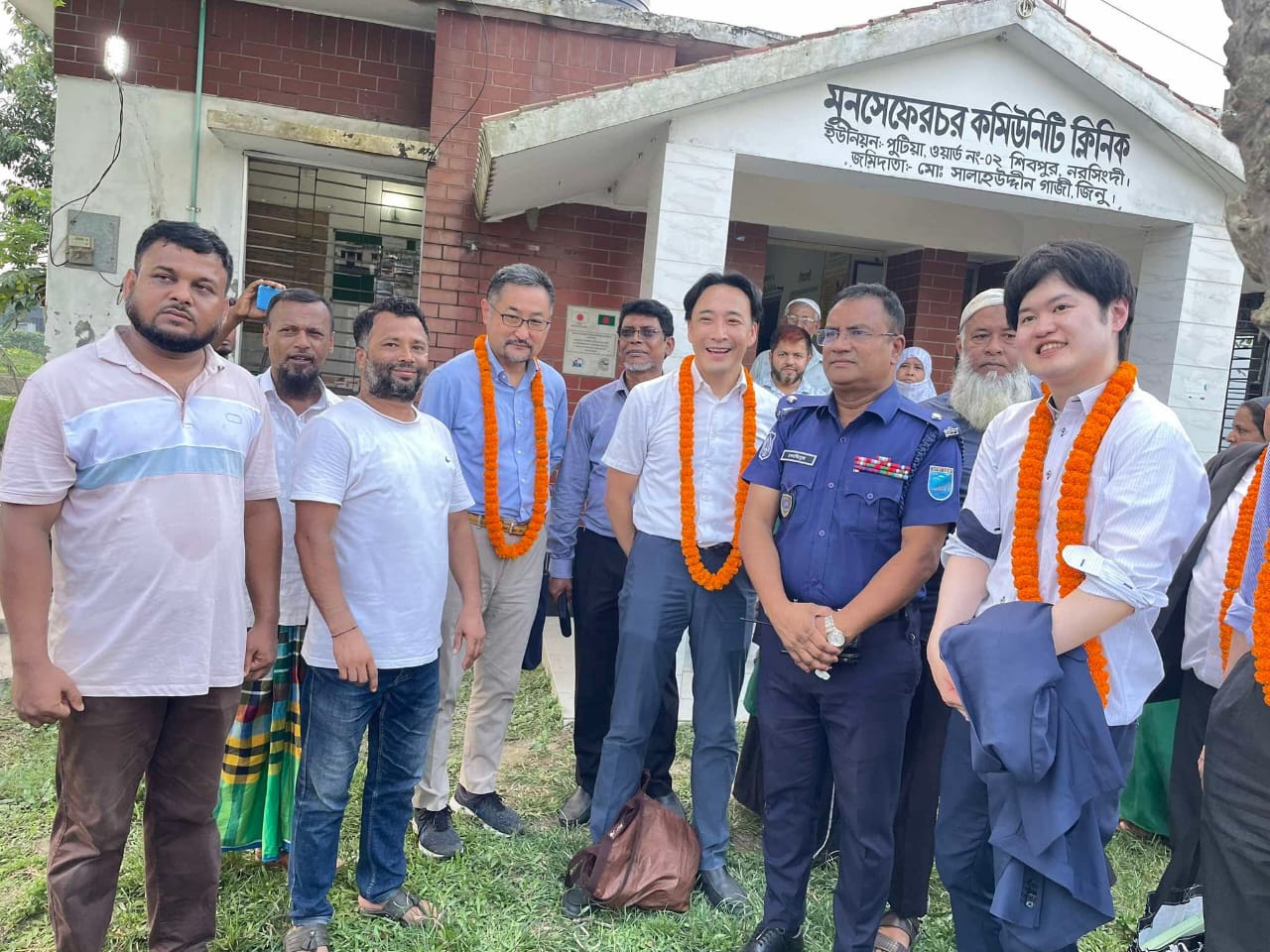 নরসিংদীর শিবপুরে কমিউনিটি ক্লিনিক পরিদর্শনে জাপান প্রতিনিধি দল!