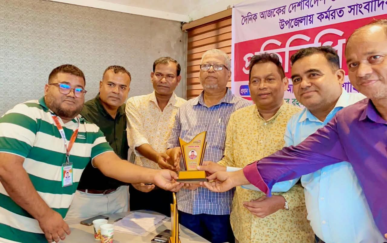 বর্ষ সেরা প্রতিনিধি নির্বাচিত হলেন সাংবাদিক জসিম উদ্দিন টিপু!