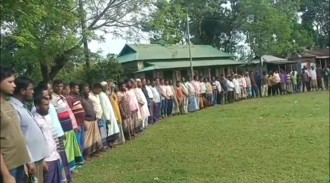সুনামগঞ্জের জামালগঞ্জে নদীতে বিআইডব্লিউটিএ কর্তৃক অতিরিক্ত টোল আদায়ের প্রতিবাদে মানববন্ধন!