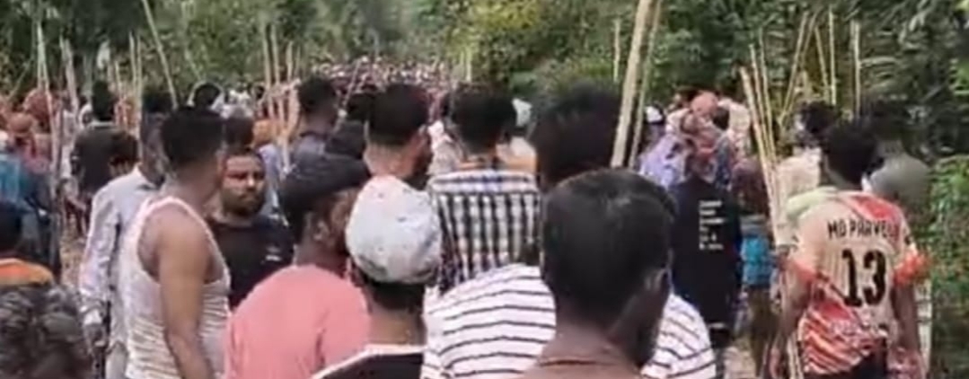 নাসিরনগরে জমি সংক্রান্ত বিরোধের জেরে রক্তক্ষয়ী সংঘর্ষে নিহত ১ মহিলাসহ অর্ধশতাধিক আহত!