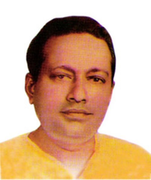 বাংলাদেশের পল্লীগীতি ভাটিয়ালি মারফতি মুর্শিদী গানের  সুরে মিশে আছেন  আবদুল আলীম!