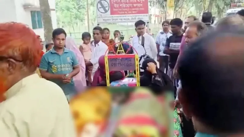 কুড়িগ্রামের রৌমারীতে ভয়াবহ সড়ক দুর্ঘটনা-একই পরিবারের ৩-জনসহ নিহত ৫-আহত-১!