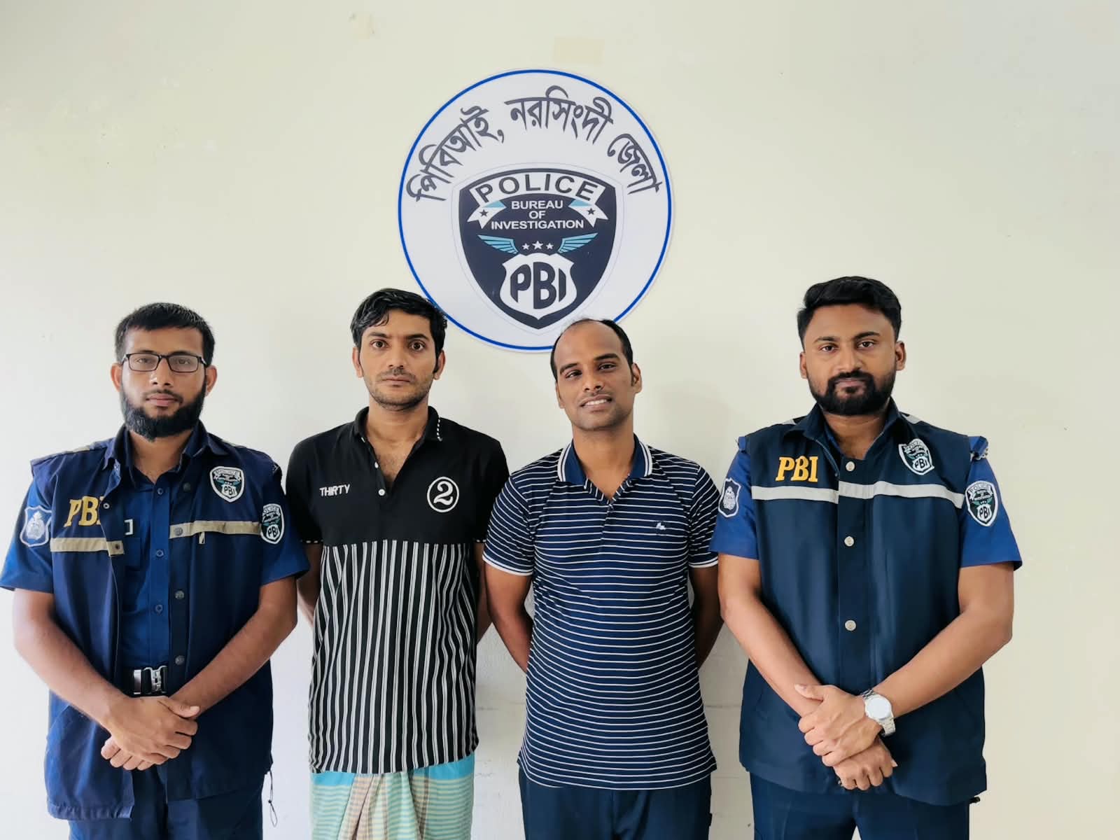 ইতালি পাঠানোর নামে জাল ভিসায় মালয়েশিয়া পাচার: গাজীপুর ও নরসিংদী থেকে গ্রেফতার -২!