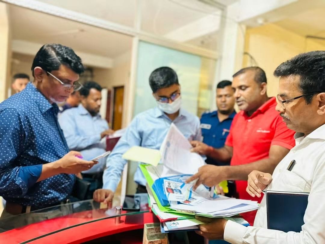 নরসিংদীর শিবপুরে ডিজিটাল ডায়াগনস্টিক সেন্টার এর লাইসেন্স না থাকায় ৫০হাজার টাকা অর্থদন্ড!