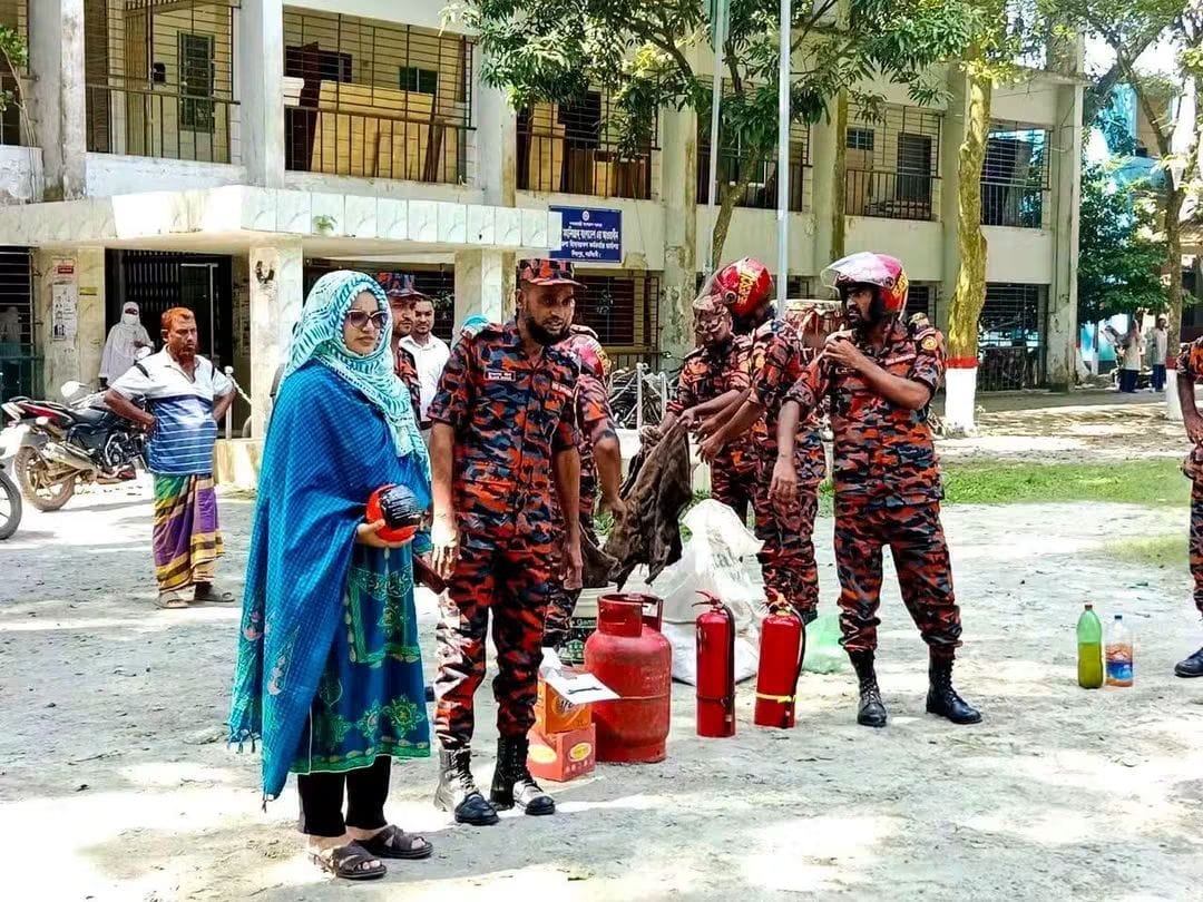 নরসিংদীর শিবপুরে আন্তর্জাতিক দুর্যোগ প্রশমন দিবস উদযাপন!