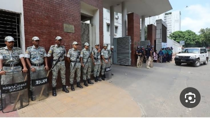 অবৈধ অনুপ্রবেশকারী দালাল তদবীরবাজ ঠেকাতে বাংলাদেশ সচিবালয়ে নিরাপত্তা ব্যবস্হা জোরদার!