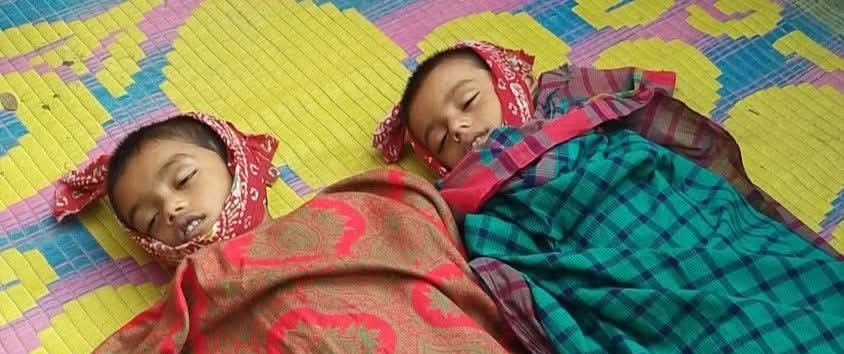 কেন্দুয়ায় বিদ্যুৎস্পৃষ্ট ভাইকে বাঁচাতে গিয়ে আরেক ভাইয়ের মৃত্যু, দুই শিশুর মৃত্যুতে শোকের ছা