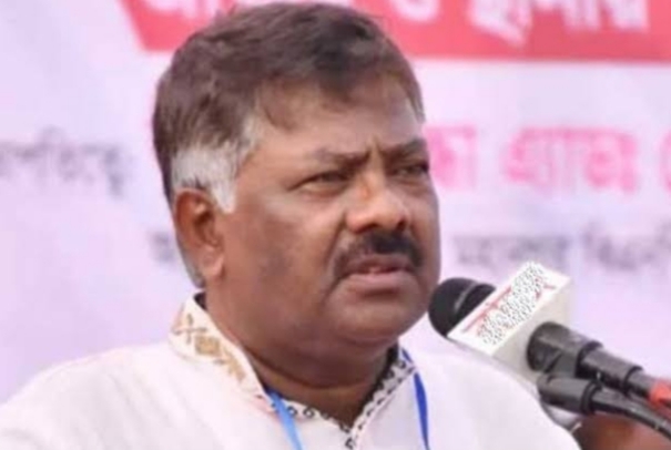 যারা সময় মতো হাসপাতালে আসবে না তাদের বিরুদ্ধে আইনগত ব্যাবস্থা নেওয়া হবে -নাটোরে হুইপ দুলু!